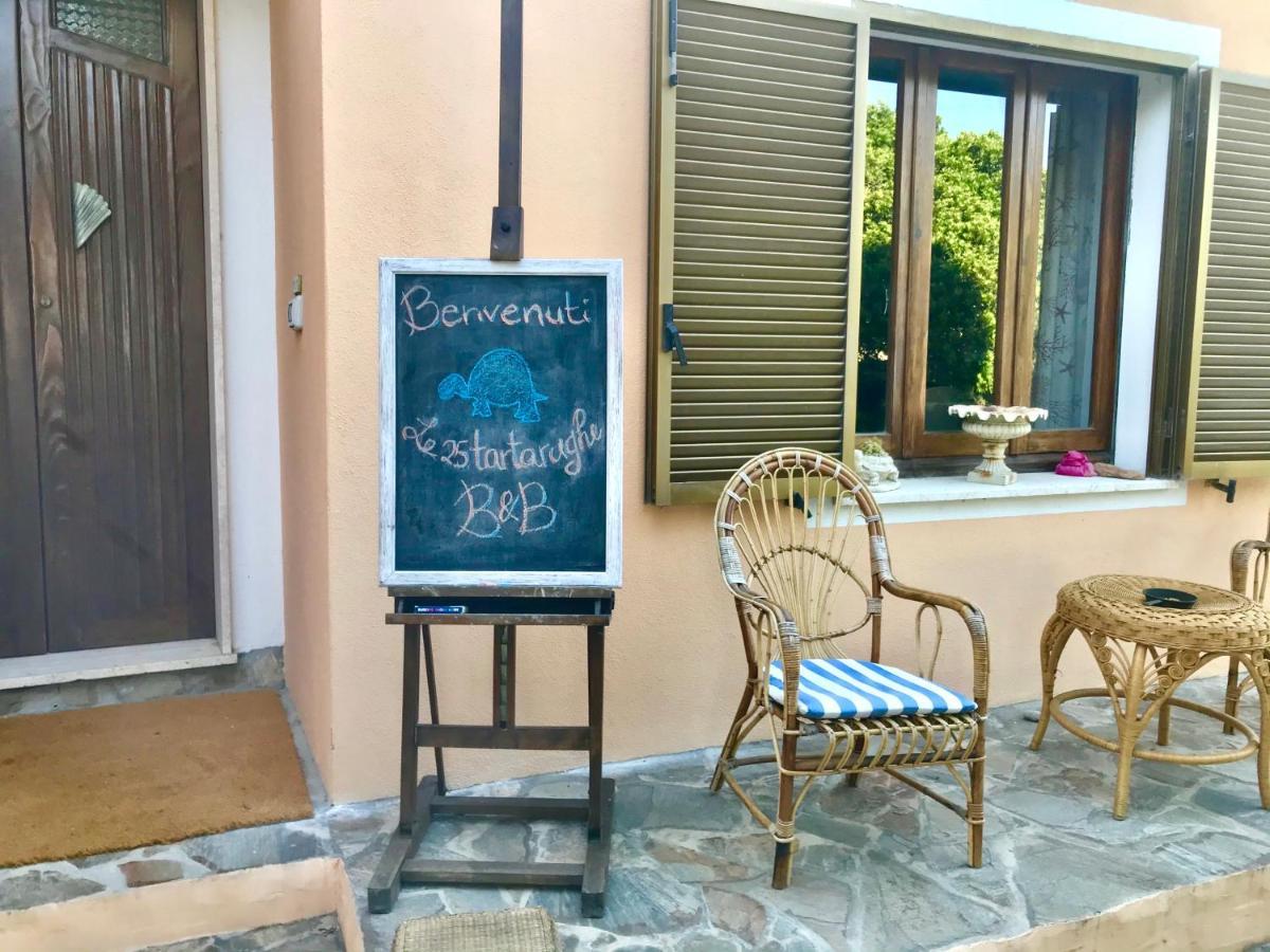 Le 25 Tartarughe Bed & Breakfast Santa Teresa Gallura Dış mekan fotoğraf