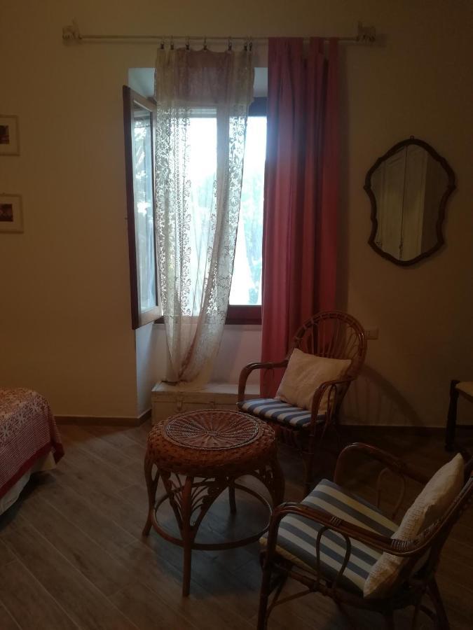Le 25 Tartarughe Bed & Breakfast Santa Teresa Gallura Dış mekan fotoğraf