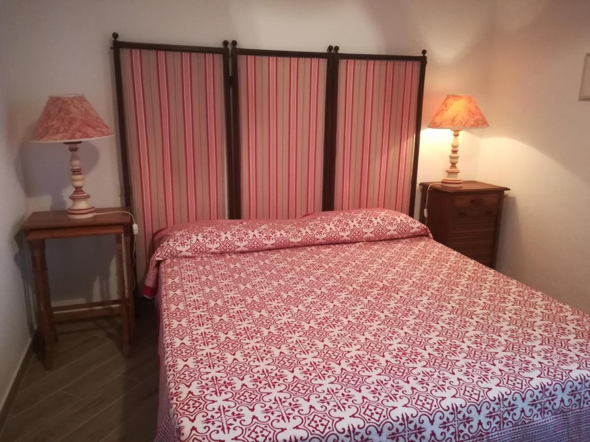 Le 25 Tartarughe Bed & Breakfast Santa Teresa Gallura Dış mekan fotoğraf