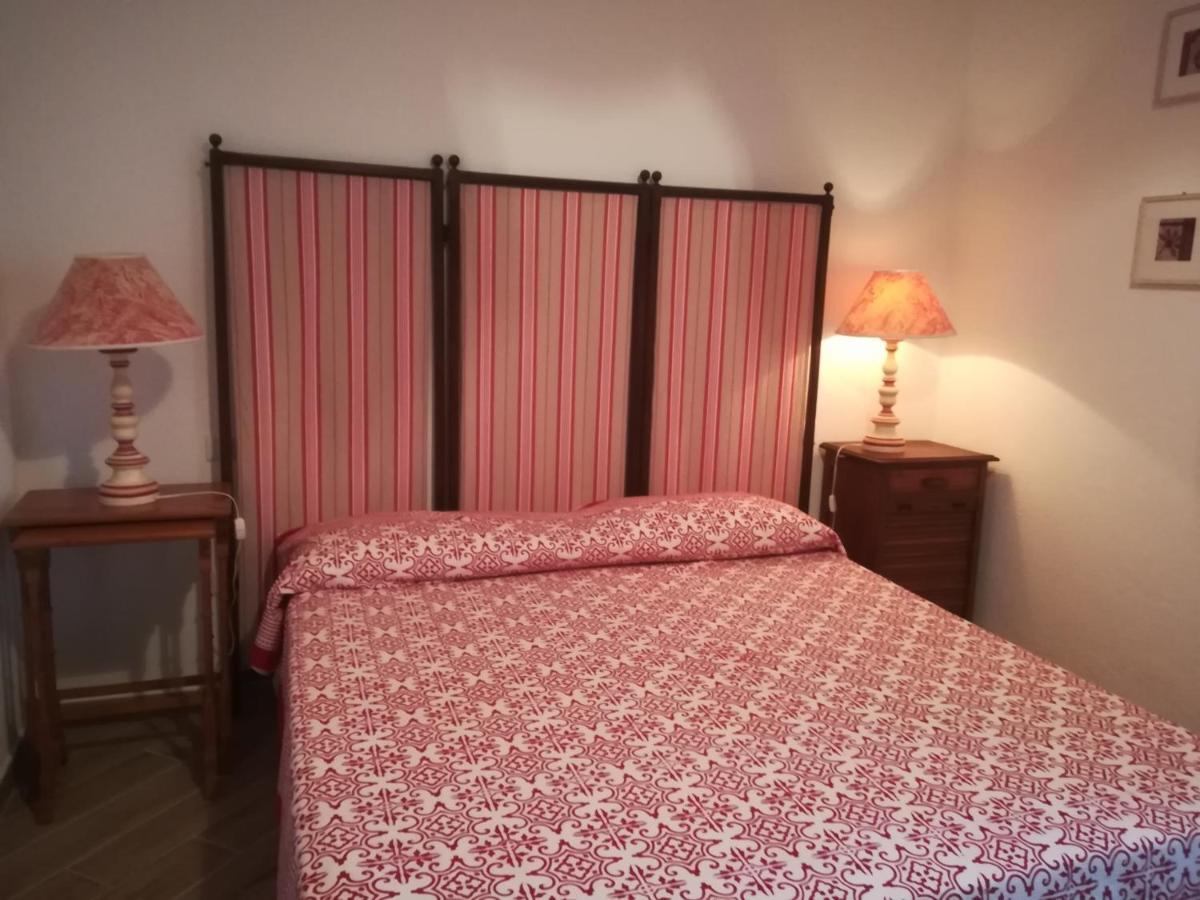 Le 25 Tartarughe Bed & Breakfast Santa Teresa Gallura Dış mekan fotoğraf