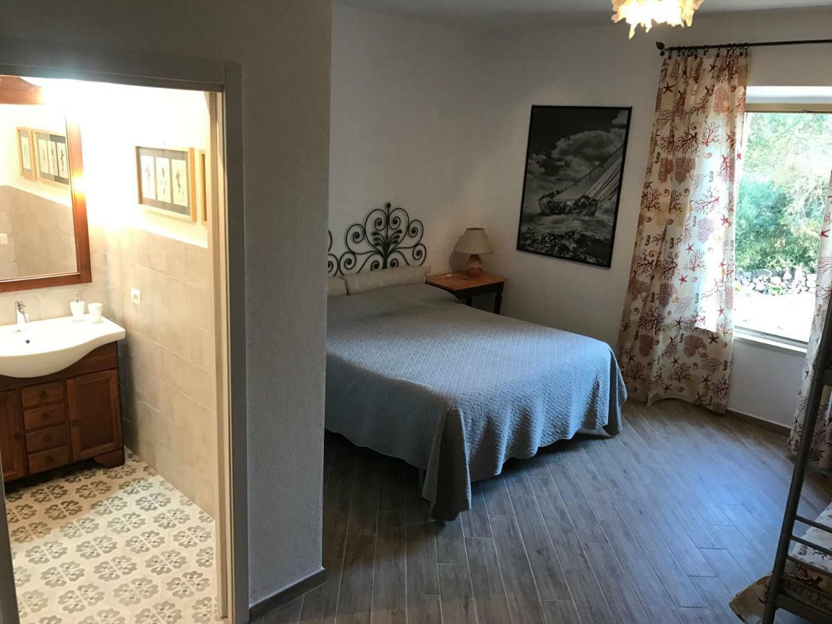 Le 25 Tartarughe Bed & Breakfast Santa Teresa Gallura Dış mekan fotoğraf